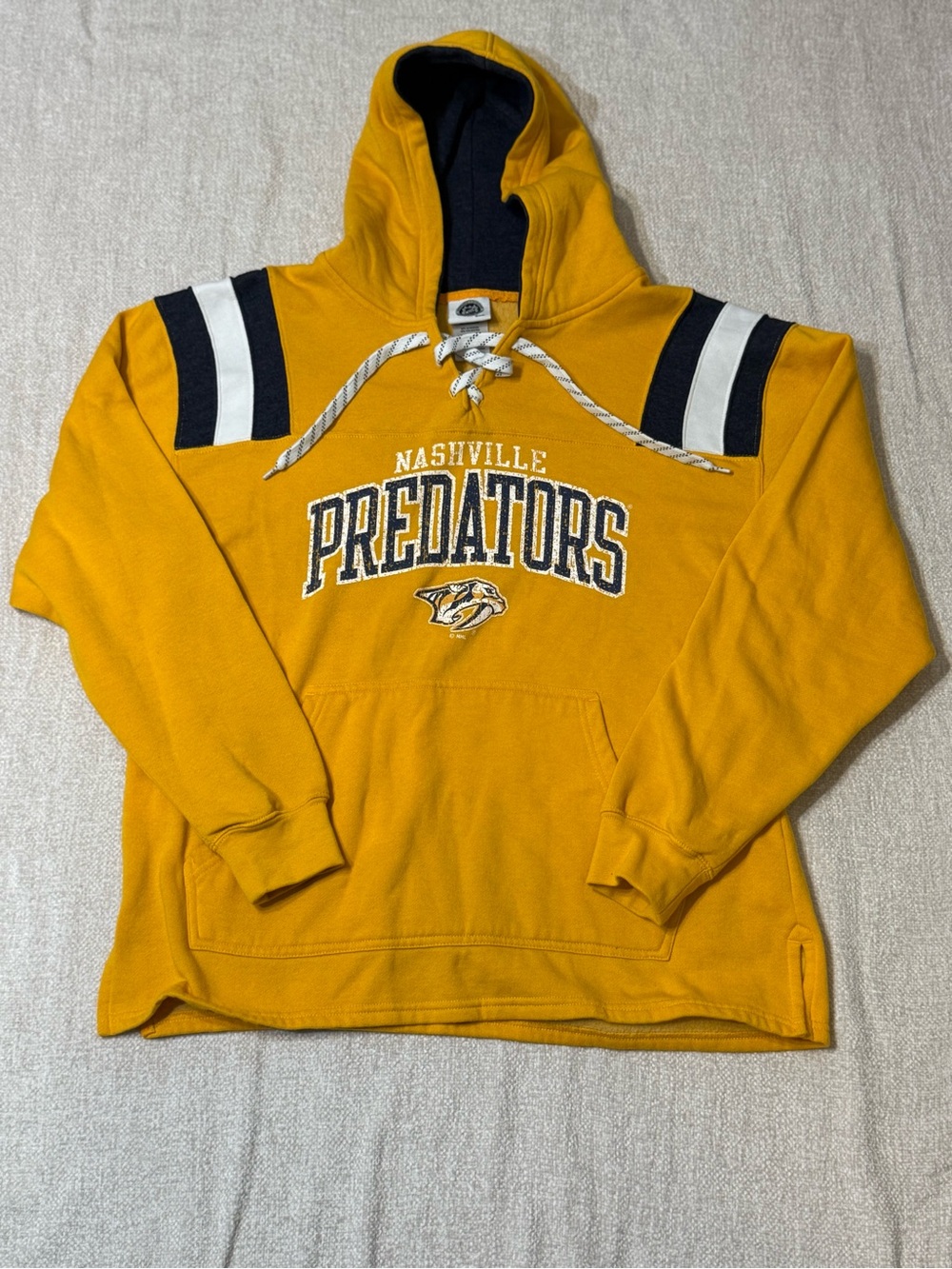 NHL Nashville Predators Hoodie Mens L Gold Lace Up Hockey Y2K Streetwear